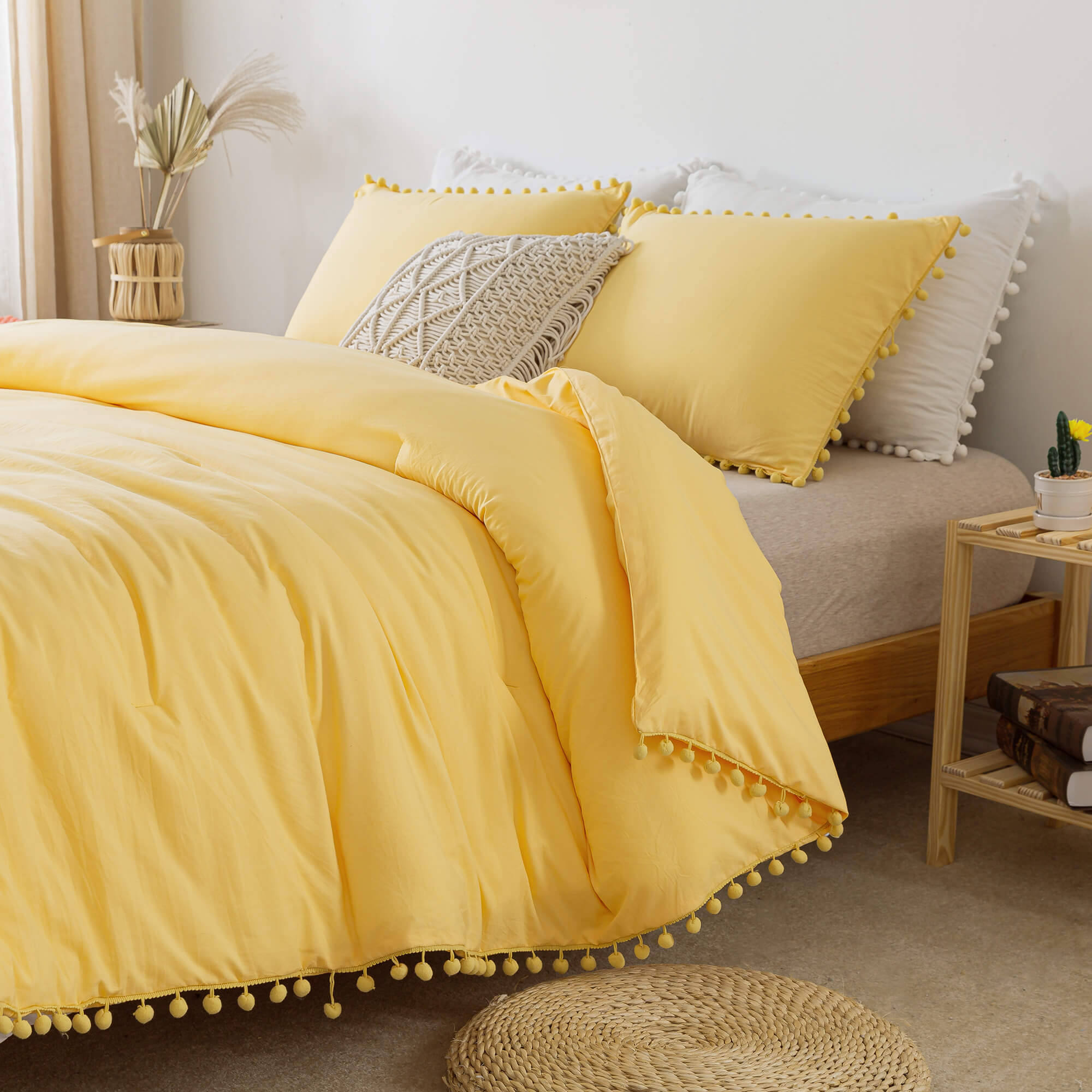 Yellow Pom Fringe Comforter Set - TanNicoor