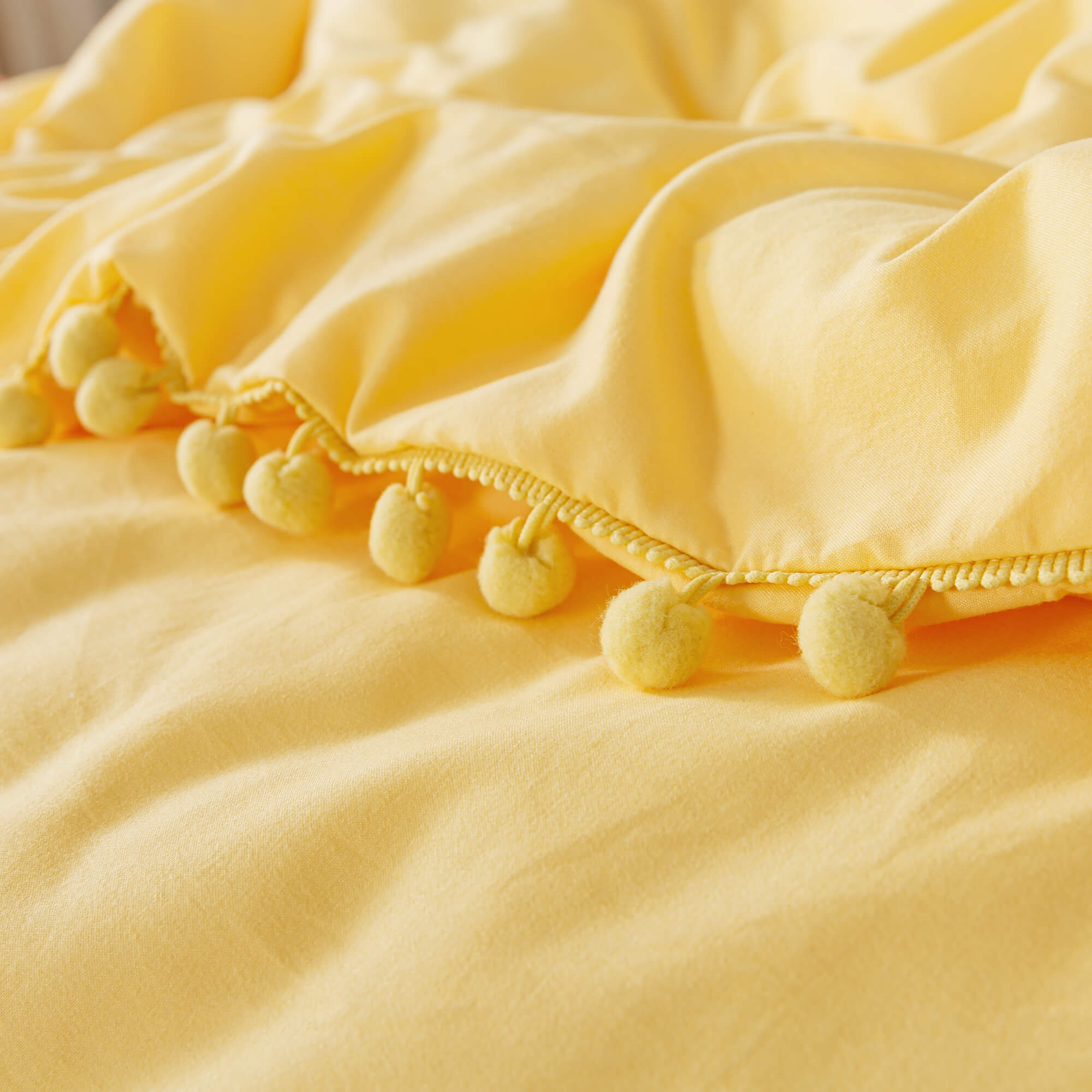 Yellow Pom Fringe Comforter Set - TanNicoor